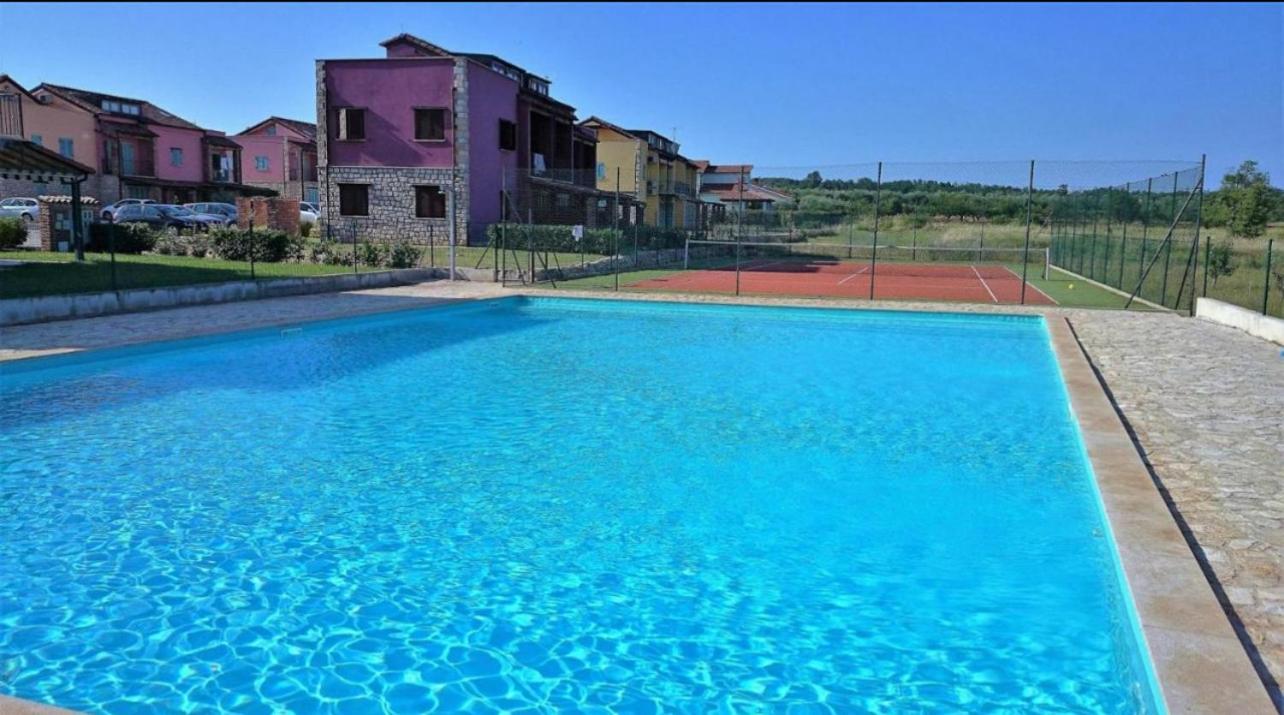 Apartment Aleks Tar-Vabriga المظهر الخارجي الصورة